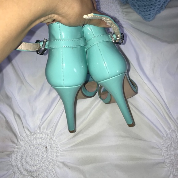 Bright blue suede heels. - Picture 3 of 3